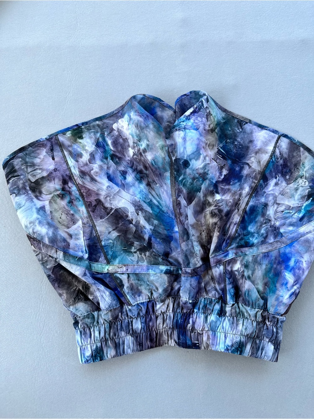 ๐5 for $45๐ Lululemon shorts size 4 - Picture 7 of 9